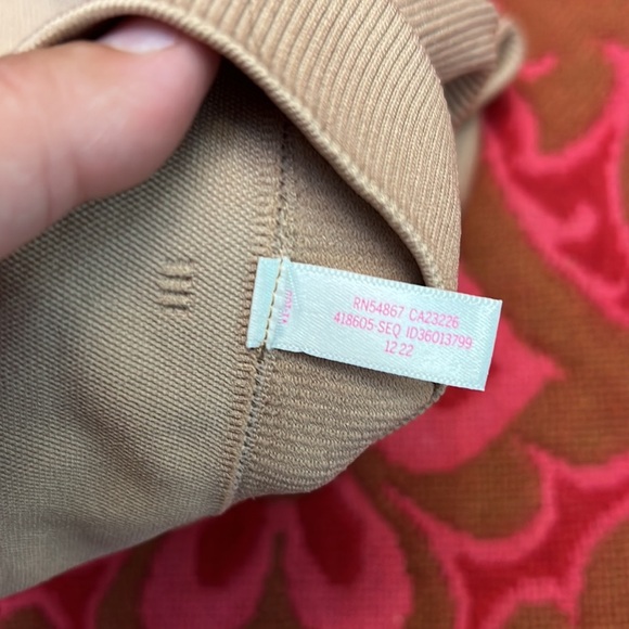 PINK VICTORIAS SECRET ACTIVE SET TAN SIZE SMALL - Picture 12 of 16